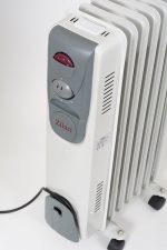 Ηλεκτρικό Καλοριφέρ Λαδιού ZILAN ZLN-2104 - 1500W, 7 στοιχεία, 3 βαθμίδες ισχύος, ρυθμιζόμενος θερμοστάτης - Image 4